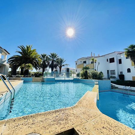 Lavanda - 2 Bedrooms - 3 Level Pool - Garden - Beach 1Km Estombar Bagian luar foto