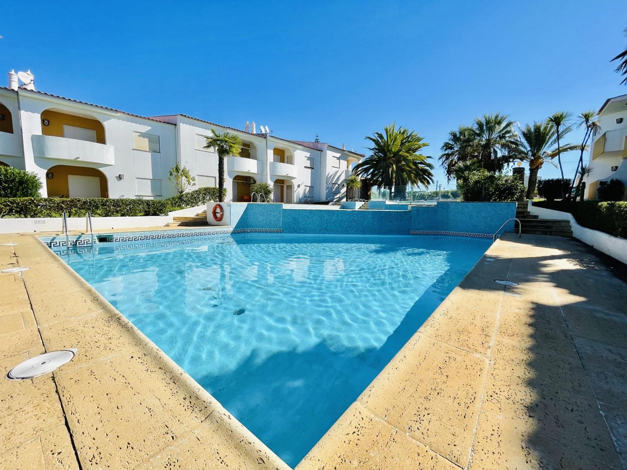 Lavanda - 2 Bedrooms - 3 Level Pool - Garden - Beach 1Km Estombar Bagian luar foto